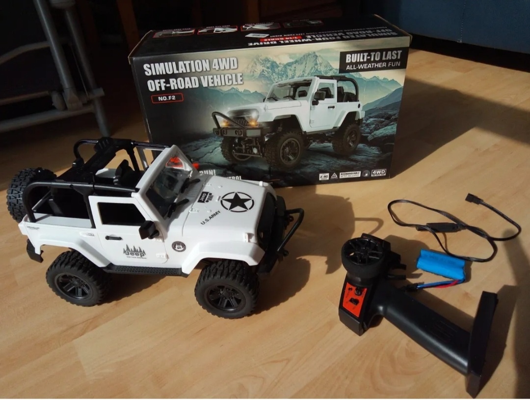 RC model terénneho auta Jeep 4WD 1:14