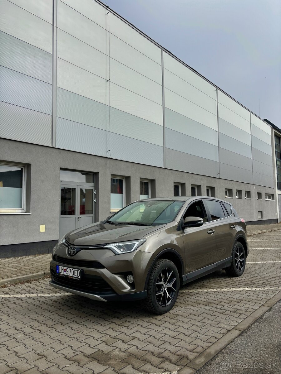 Toyota RAV4 2.0 D-4D