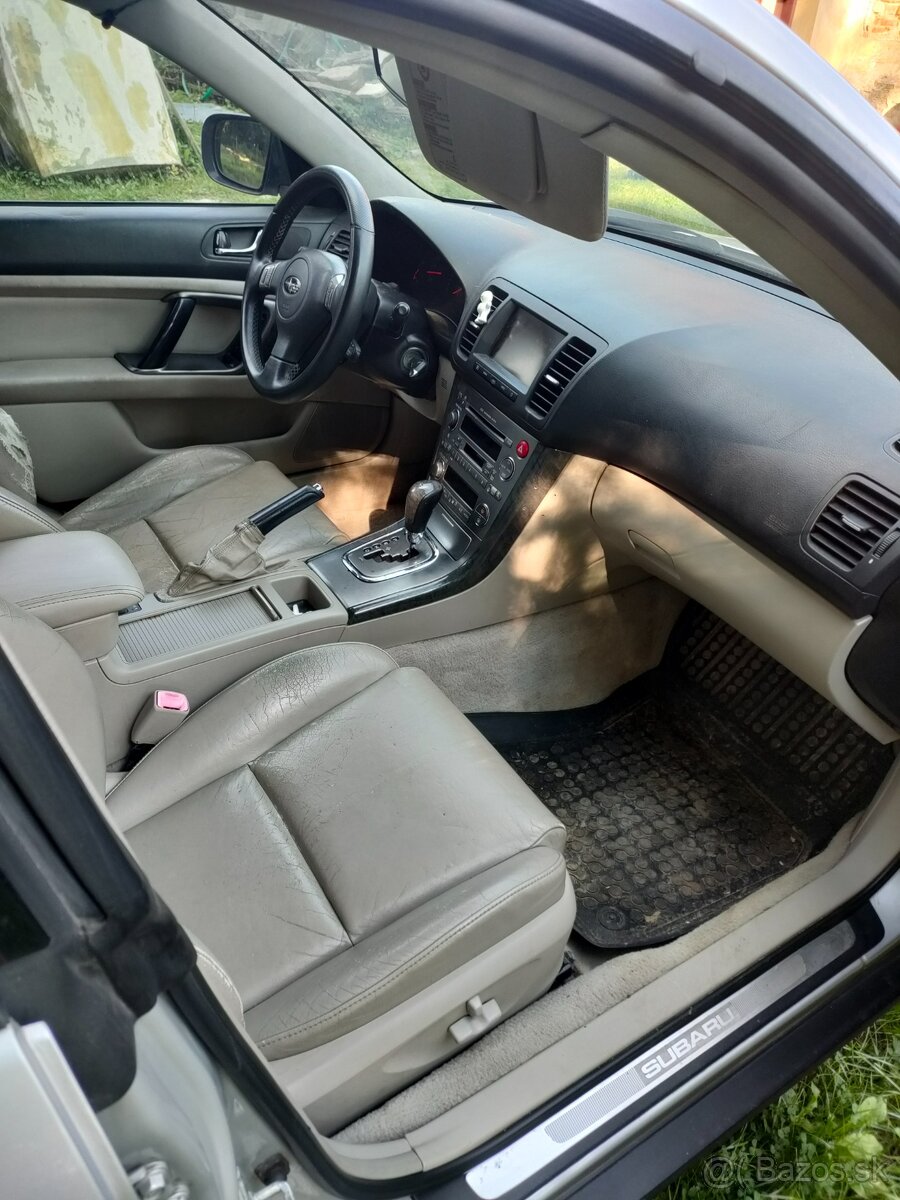 Subaru outback 3.0