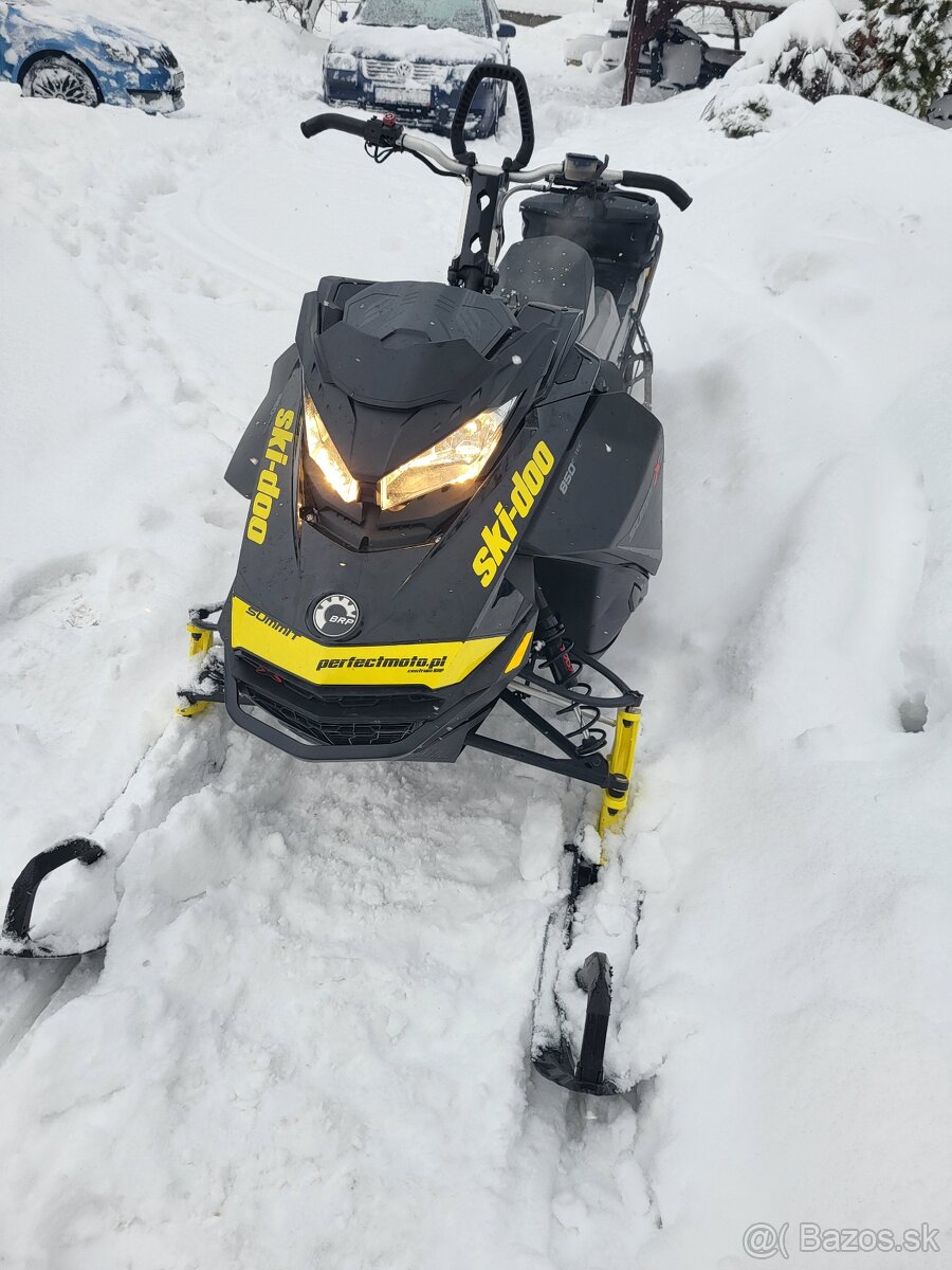 Predám ski doo summit 850R 154rev