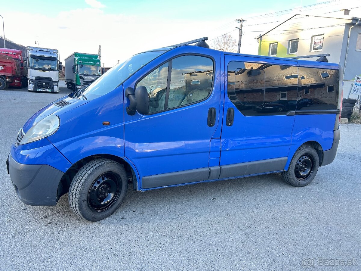 Opel vivaro 2.0 84kw 9.miestne