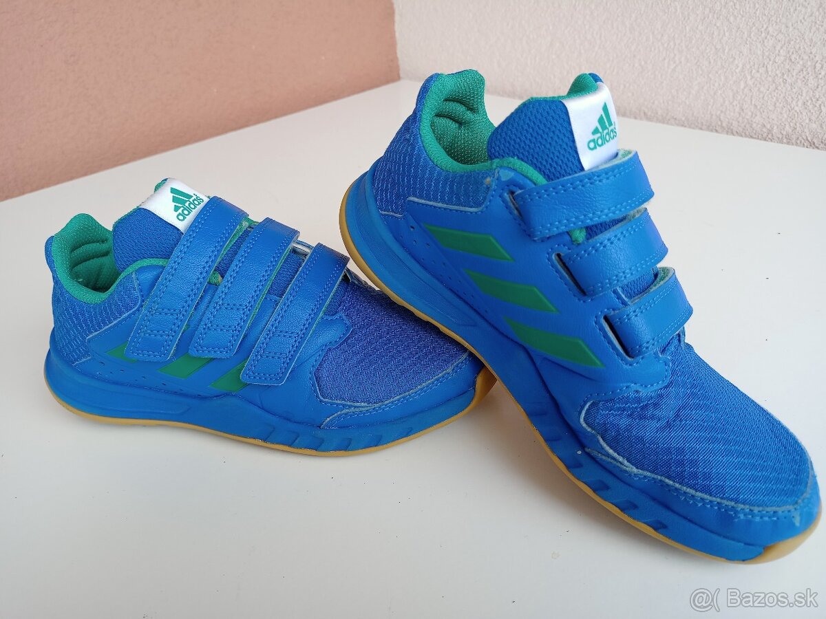 Adidas tenisky č. 35