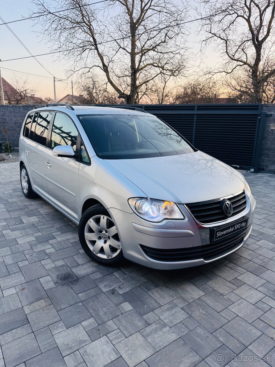 Volkswagen Touran DSG 2.0tdi 103kw