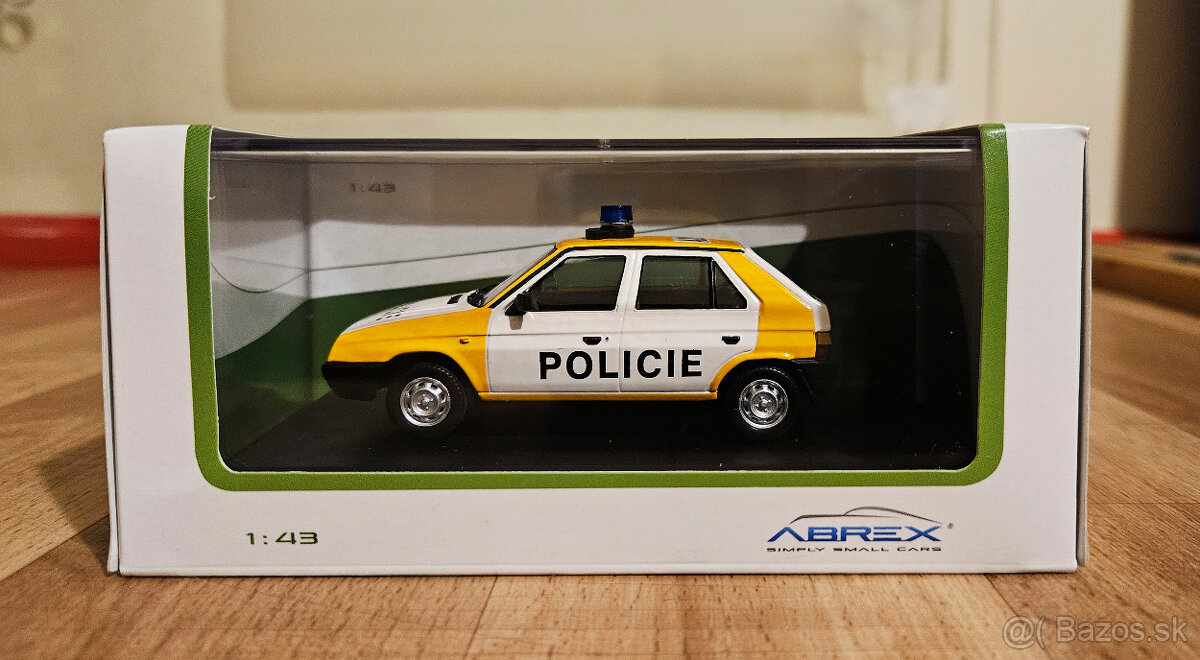 Abrex Škoda Favorit 136L 1:43 Policie ČSFR 91/92