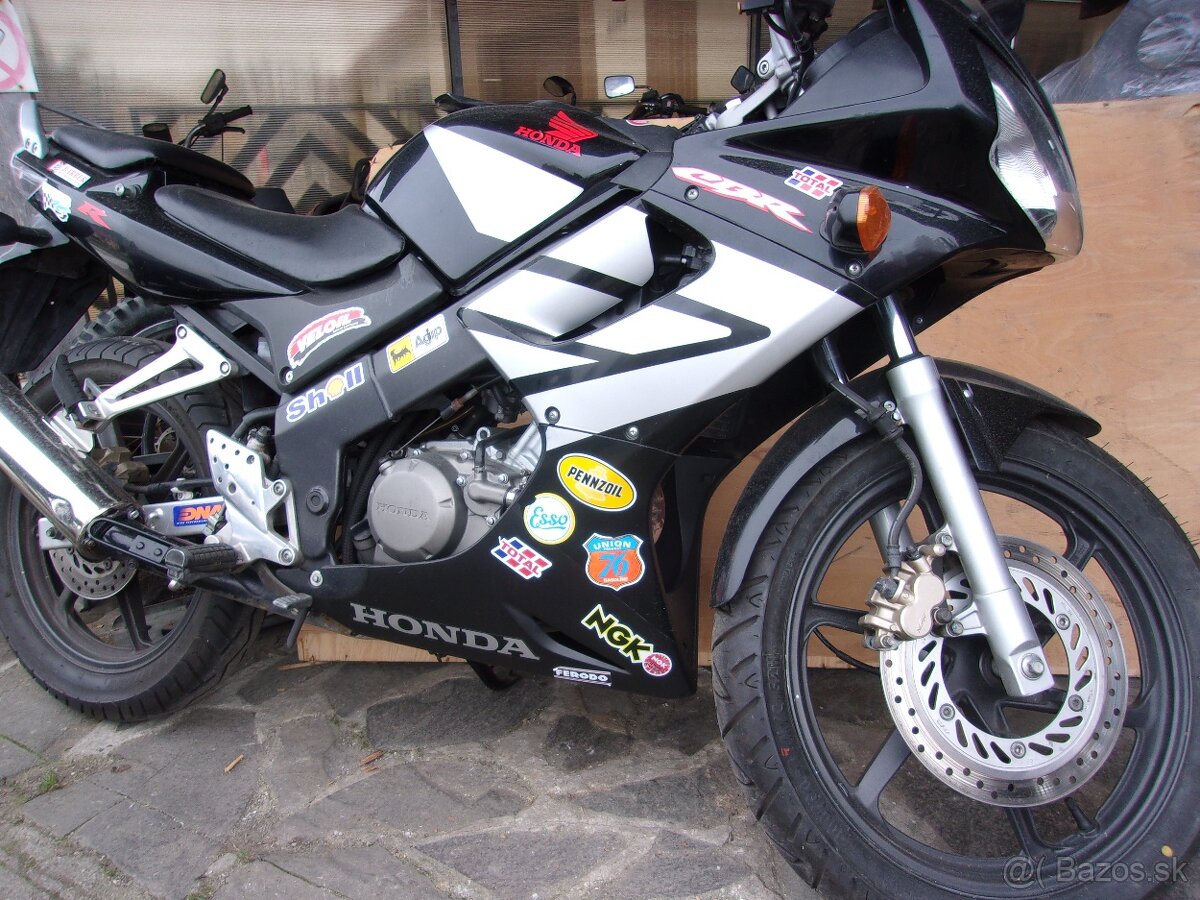 CBR125