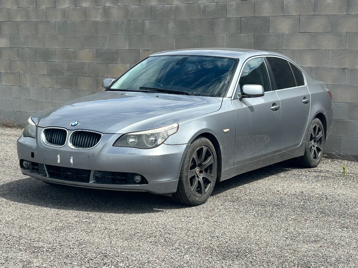 Rozpredám na diely BMW E60 520d 2006