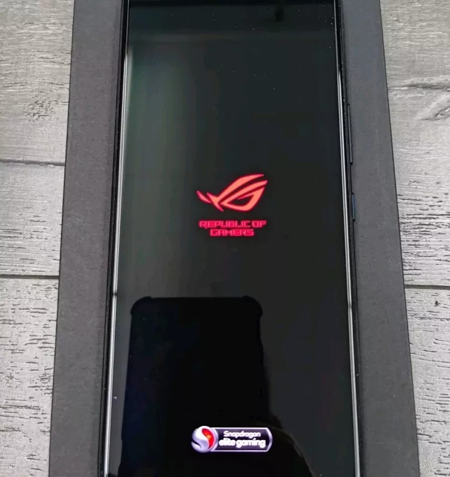 ASUS ROG Phone 6 pro