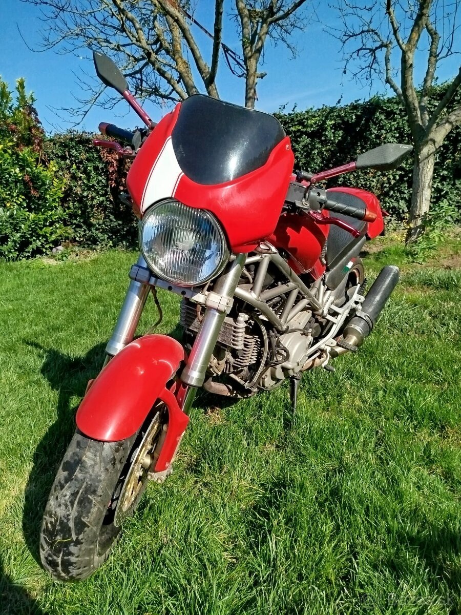 Ducati Monster 800