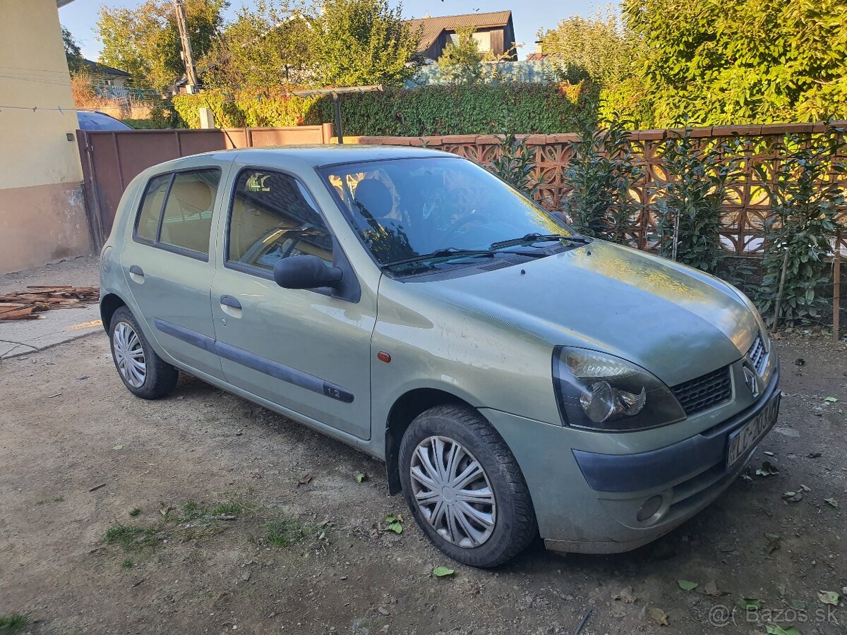 Clio 2 na suciastky