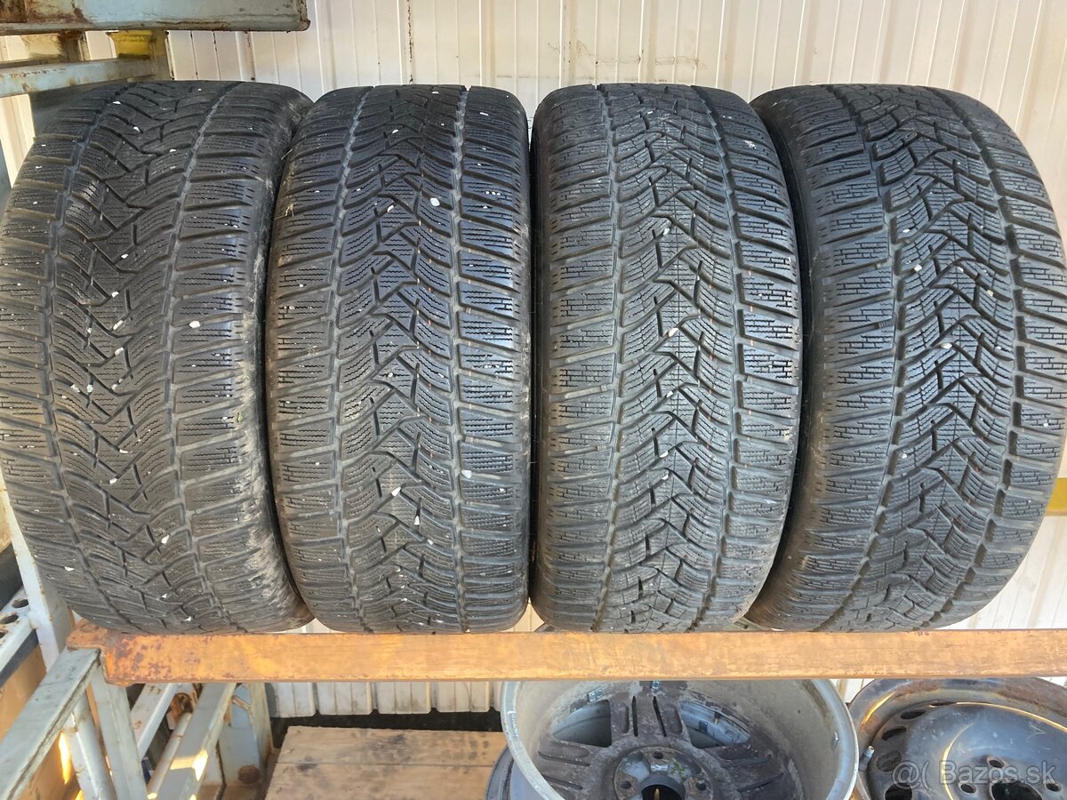 Zimné pneumatiky Dunlop 225/45 R18 Zánovný stav