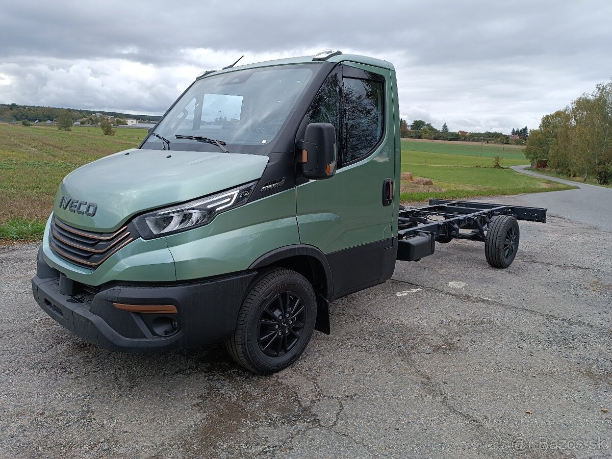 Iveco Daily 35S16A Model 2024 Chassi NOVÉ