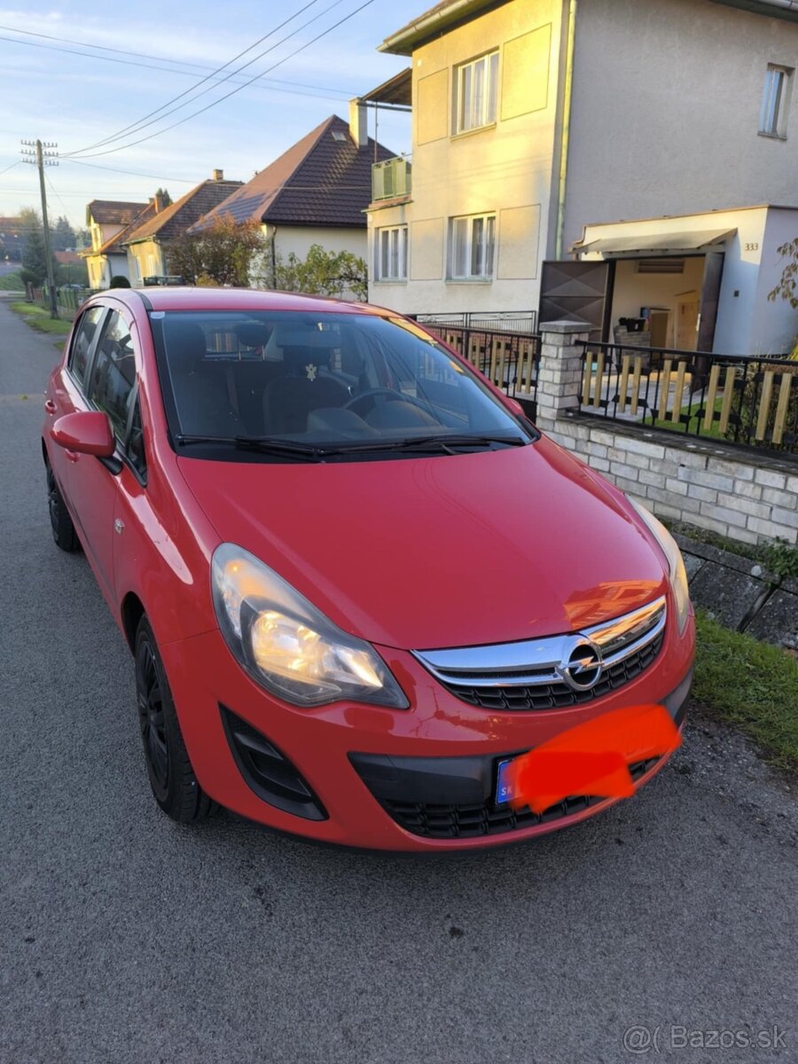 Corsa 1.2 51kw benzín manual           91 400km