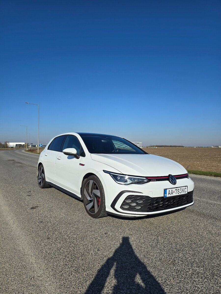 Volkswagen Golf GTI r.v.2020 DSG 180kW 2.0 TSI