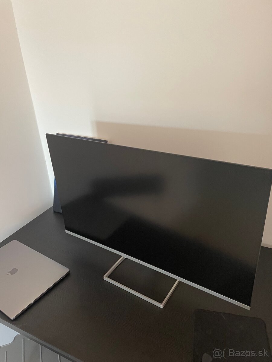 monitor HP M32f 32”