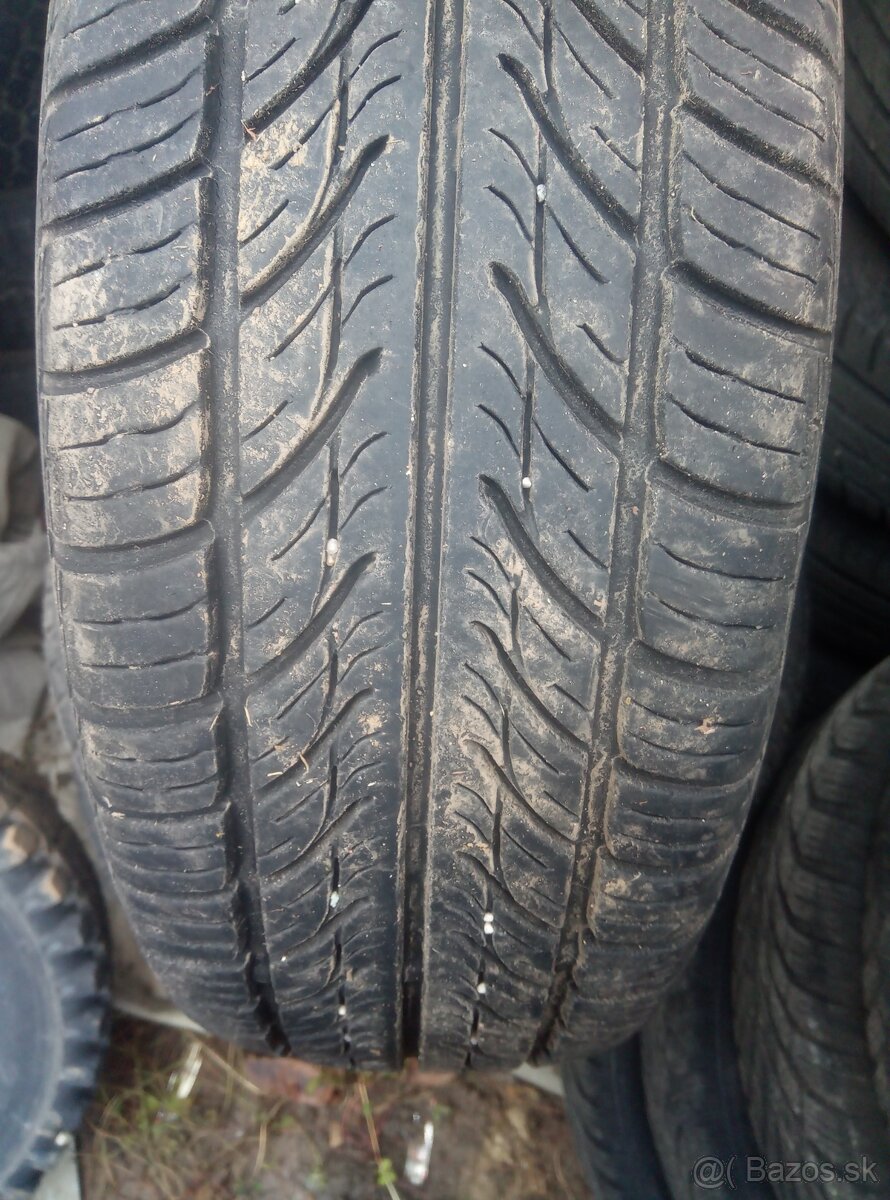 Letné pneumatiky 175/65r14 4 ks 5.5 mm vzor