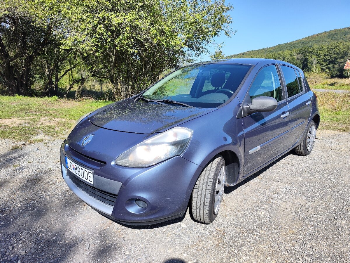 RENAULT CLIO III 1.2