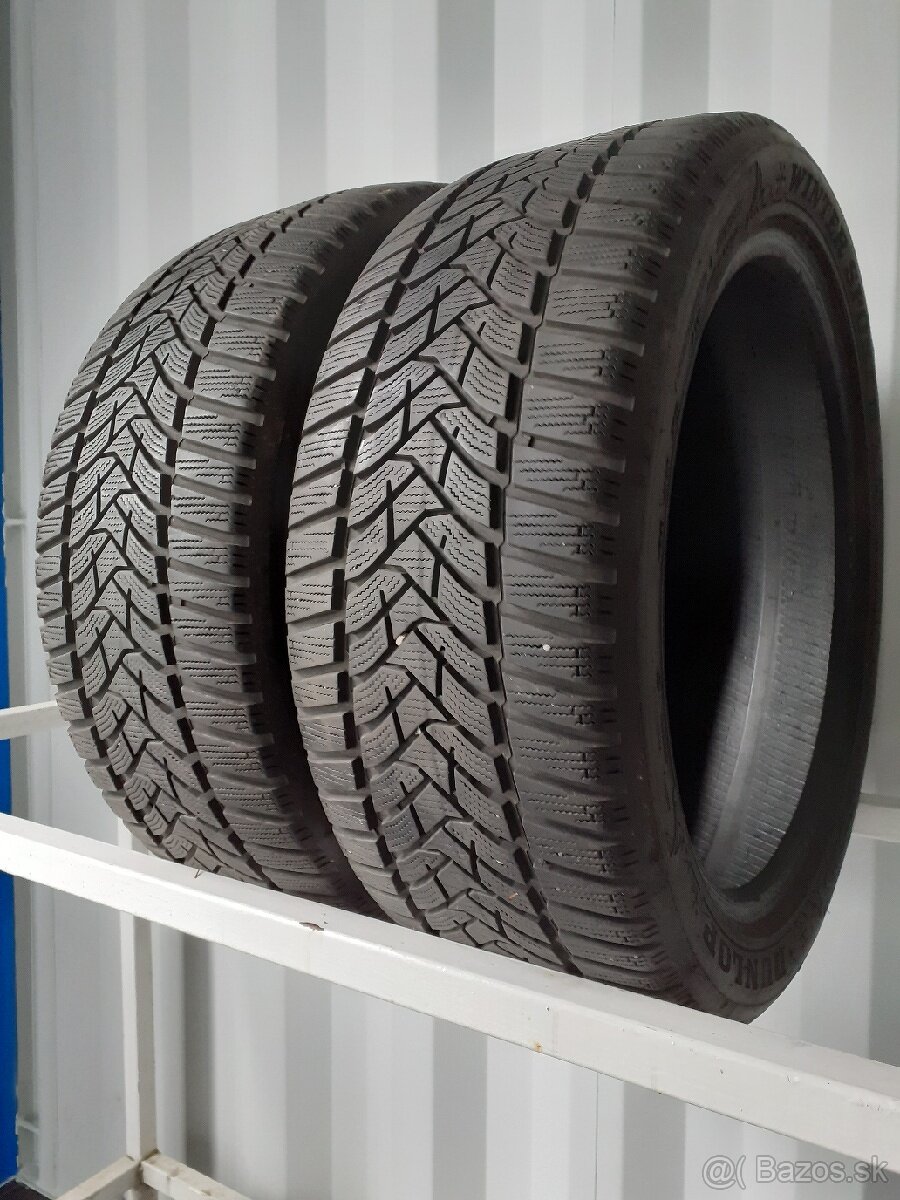 2x zimné pneu 235/45R18 Dunlop