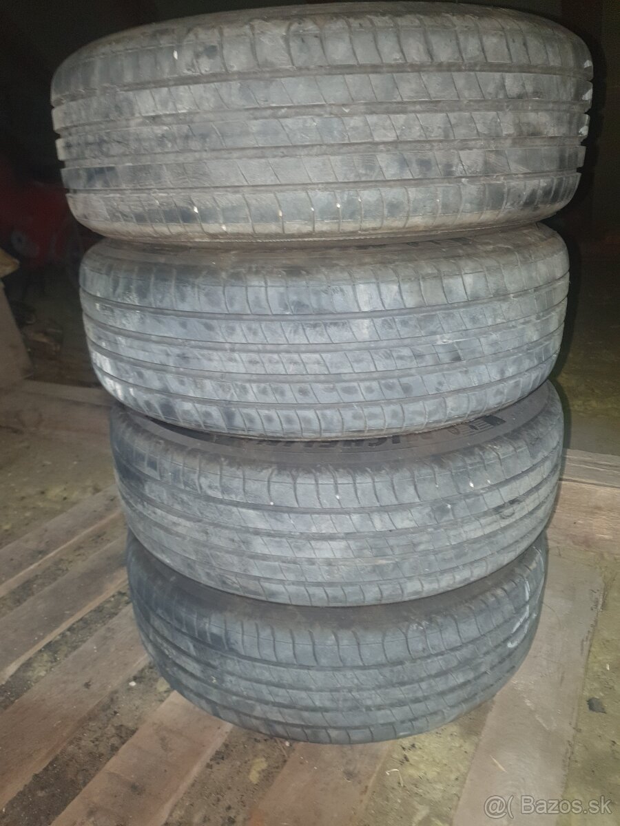 Michelin 185/65 R15