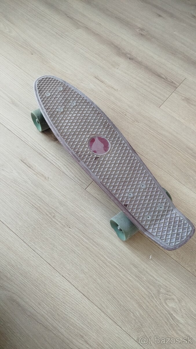 Predám používaný penny board