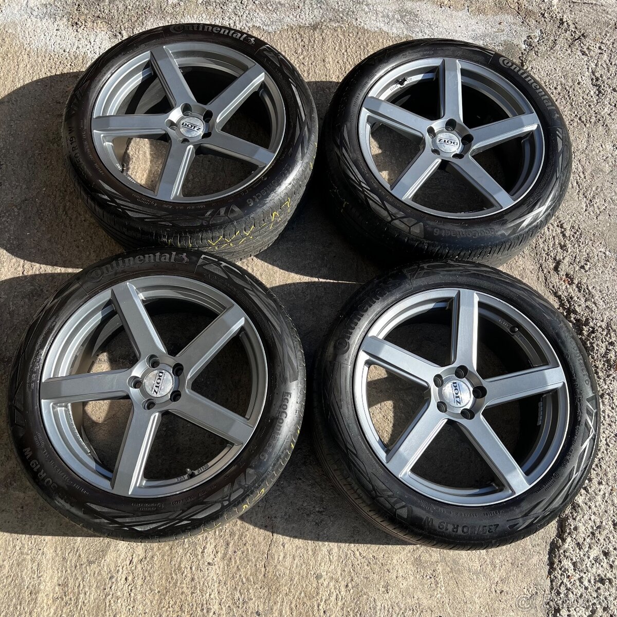 Dotz R19 235/50R19