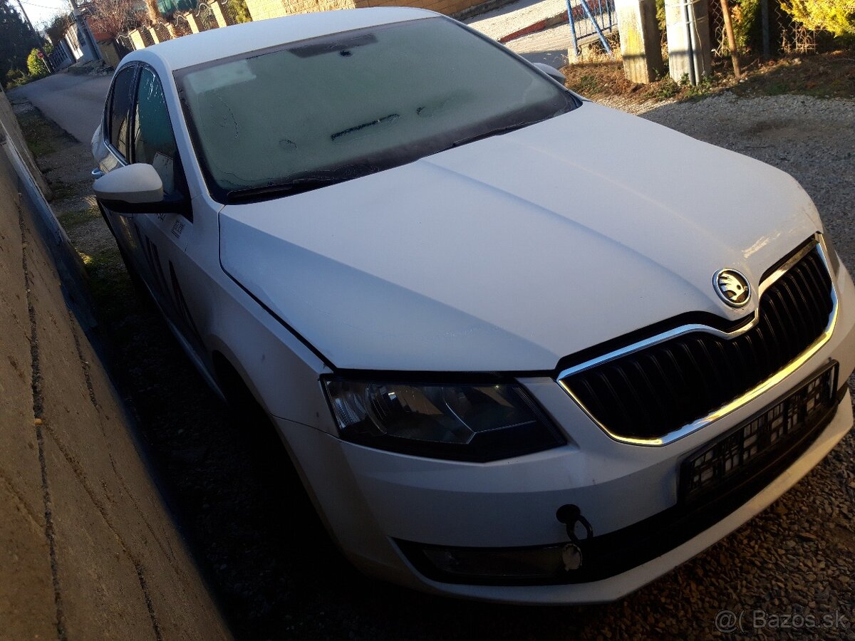 Rozpredam na n.d. octavia 3 1.6tdi