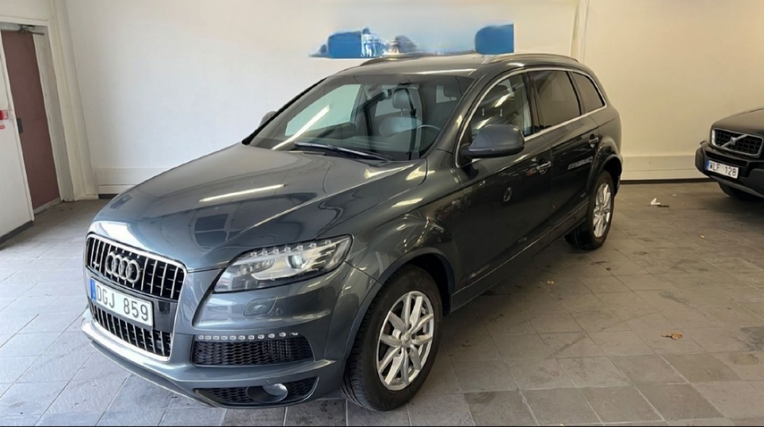 Audi Q7 4.2TDI 250kw S-line 2011