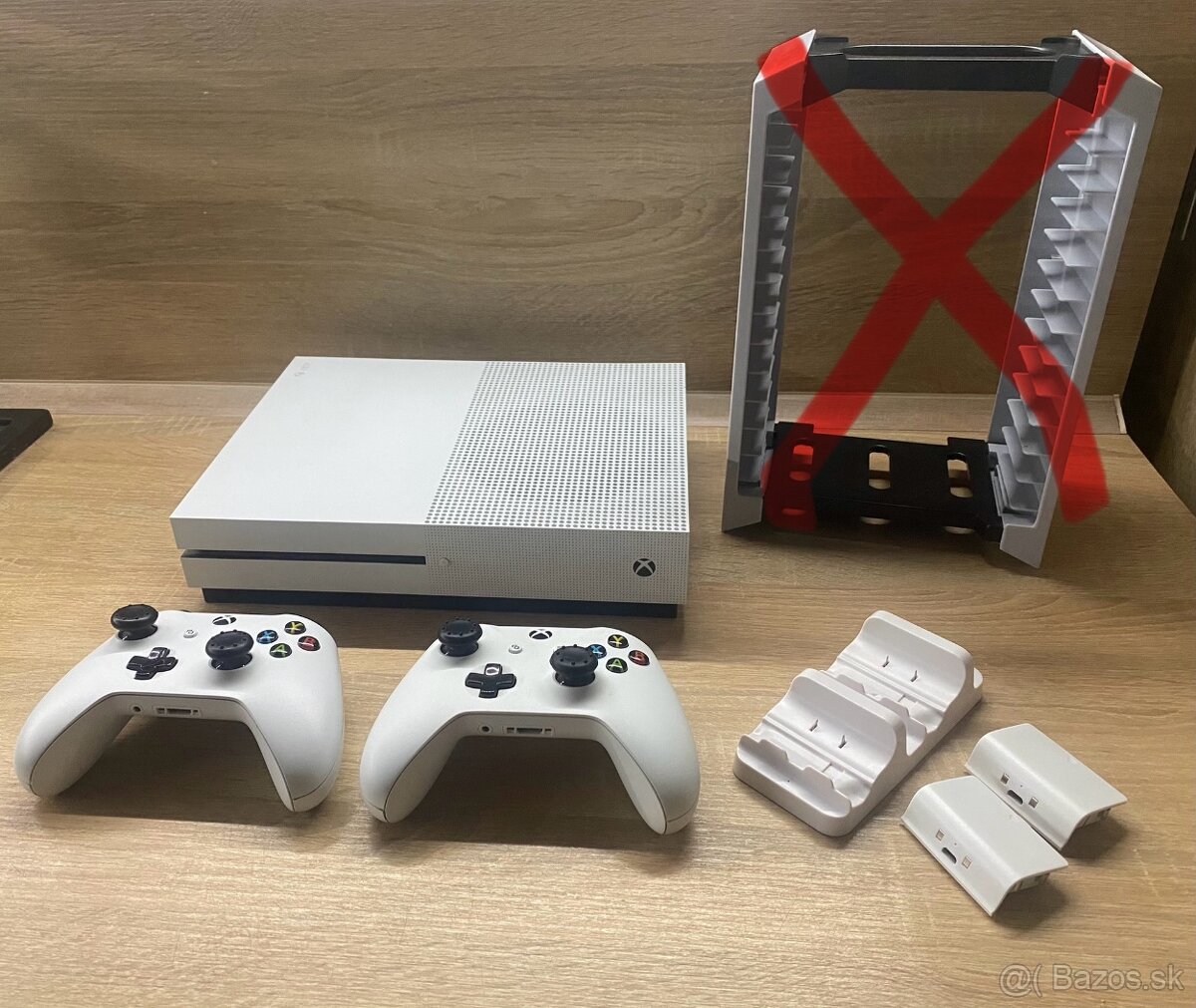 Xbox One S + prislušenstvo + hry