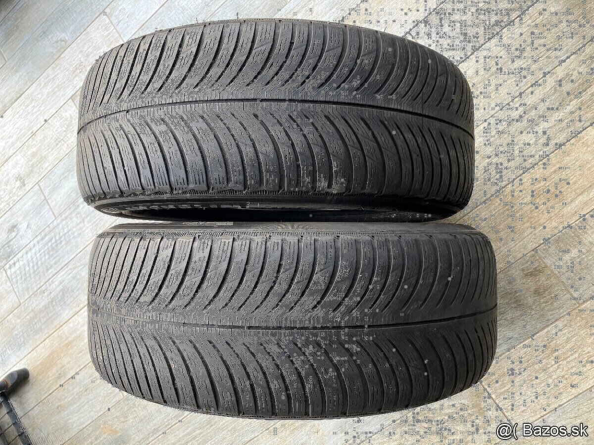 245/50 R19 Michelin zimne pneu