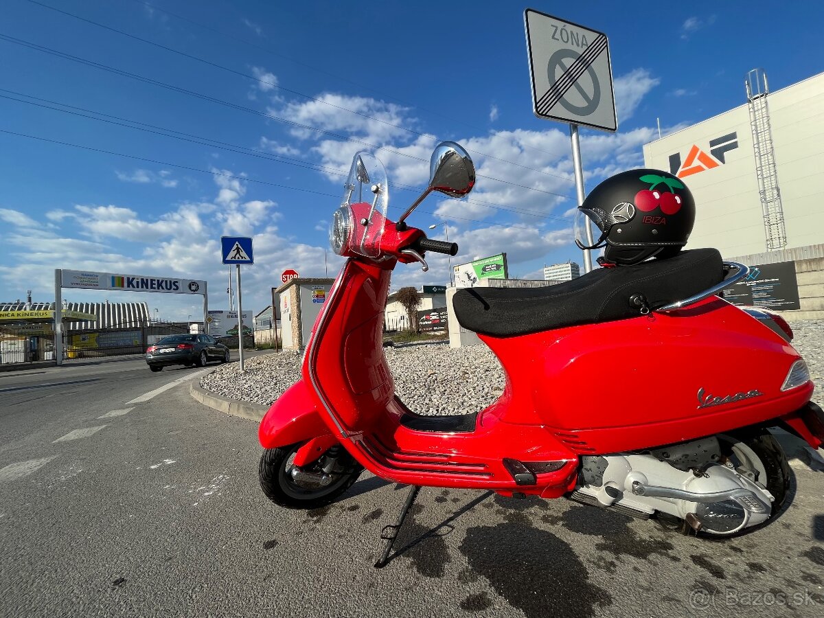 Vespa LX 125