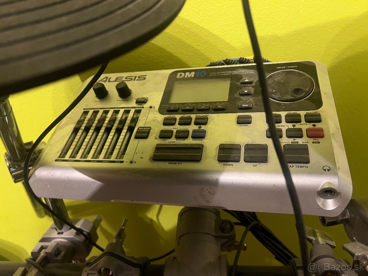 Modul Alesis DM10 + el bicie Mileniu