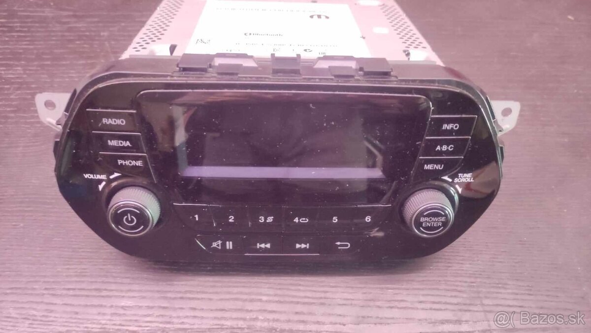 FIAT TIPO ORIGINAL RADIO 2015-2017