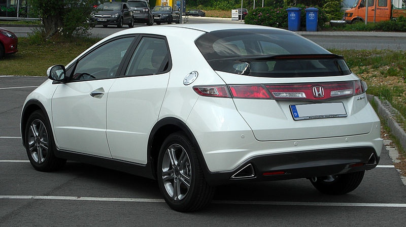 Honda civic 8g 2007-2012 zadný nárazník