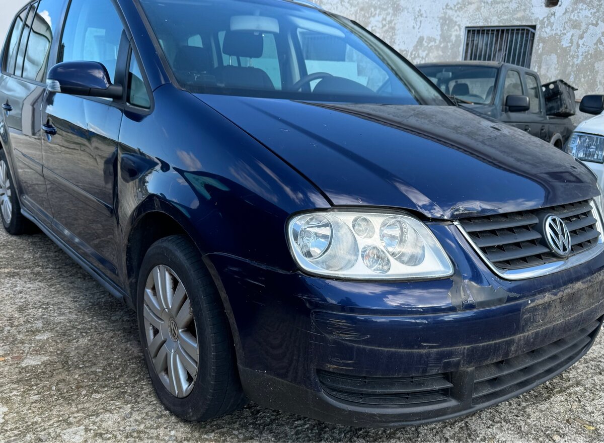 Rozpredám VW Touran 1.9tdi DSG