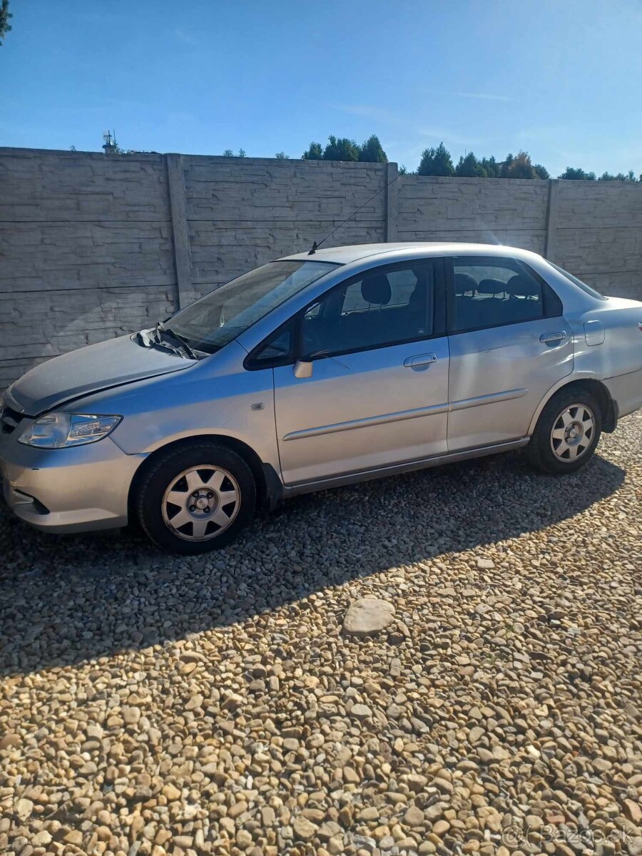 Rozpredam Honda City 1.4 61kw L13A8 2008