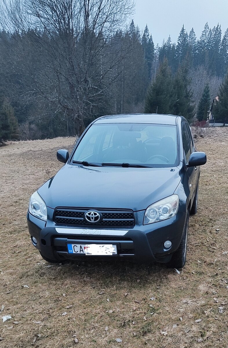 Toyotu RAV4 2.2D 100kW, 4x4