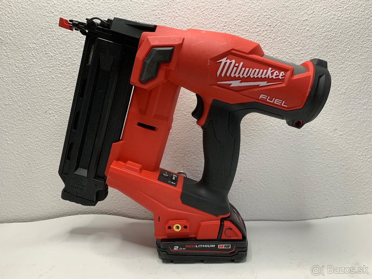 Milwaukee M18 FN18GS aku klincovačka