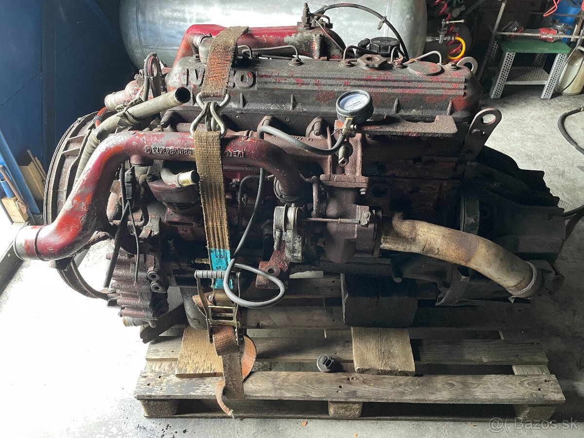 Motor Iveco EuroCargo 150e23 8060.45S 227 Fiat