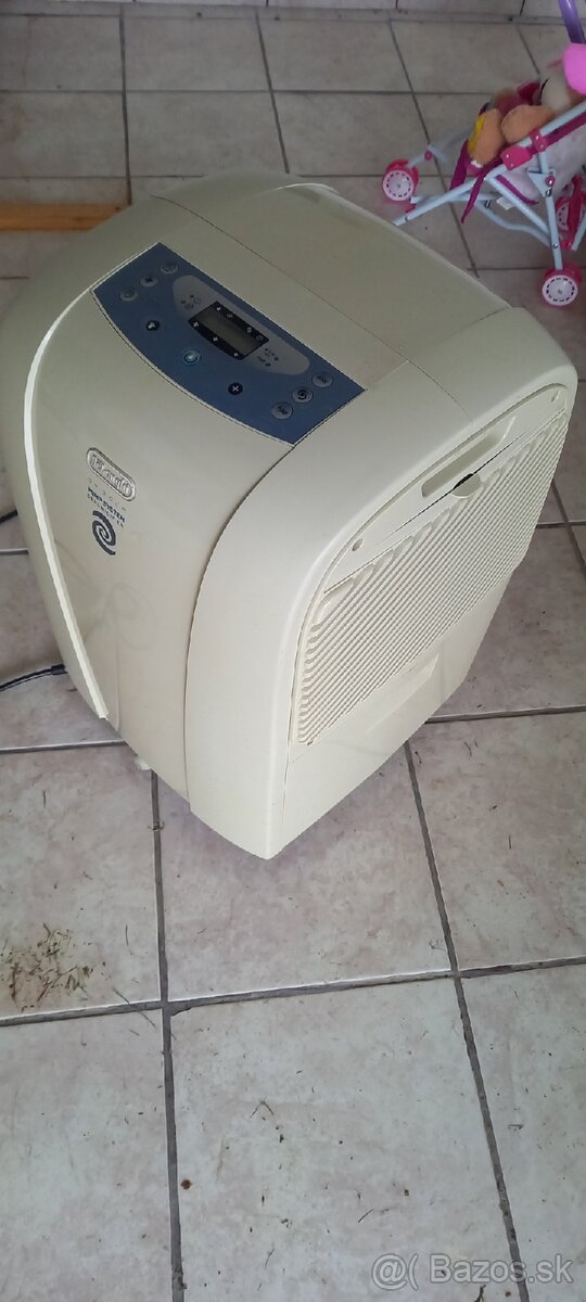 Odvlhčovač Delonghi DH 300P