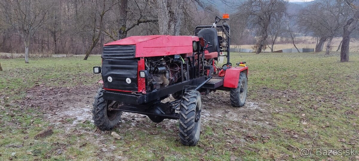 predám malotraktor 4x4 REZERVOVANE