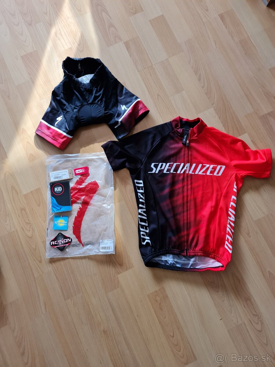 Oblecenie specialized detske