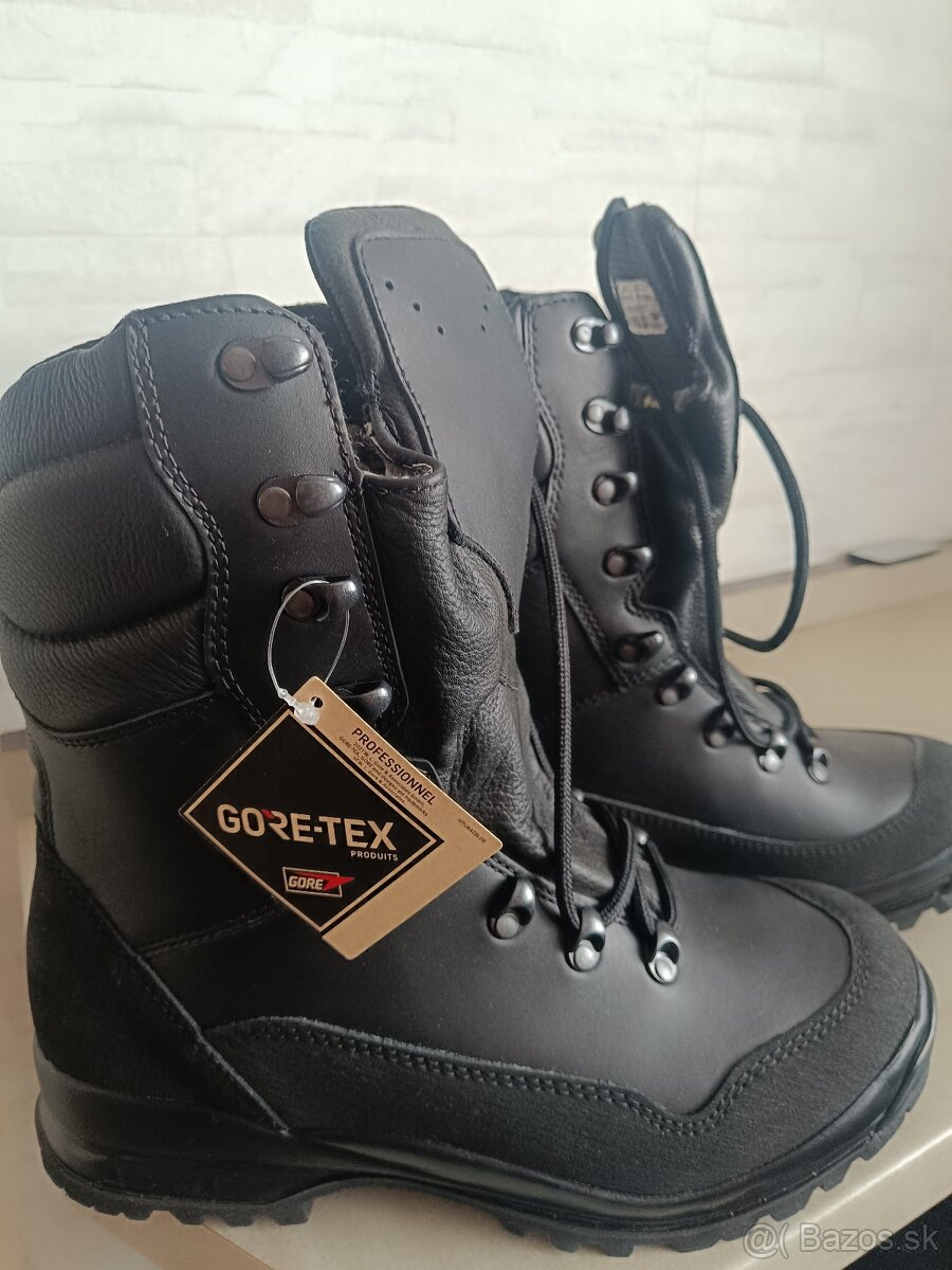 Gore-tex  vysoká obuv kanady 42 Nové