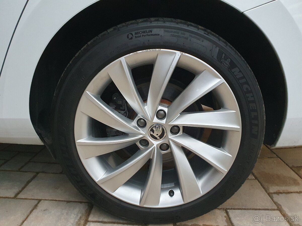 Elektróny Škoda R18 + letné 235/45 r18