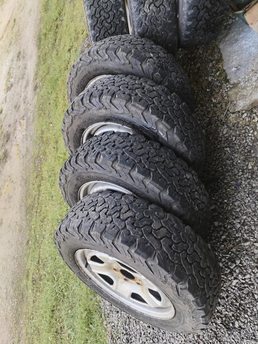 5x114,3 r 16 215x65r16