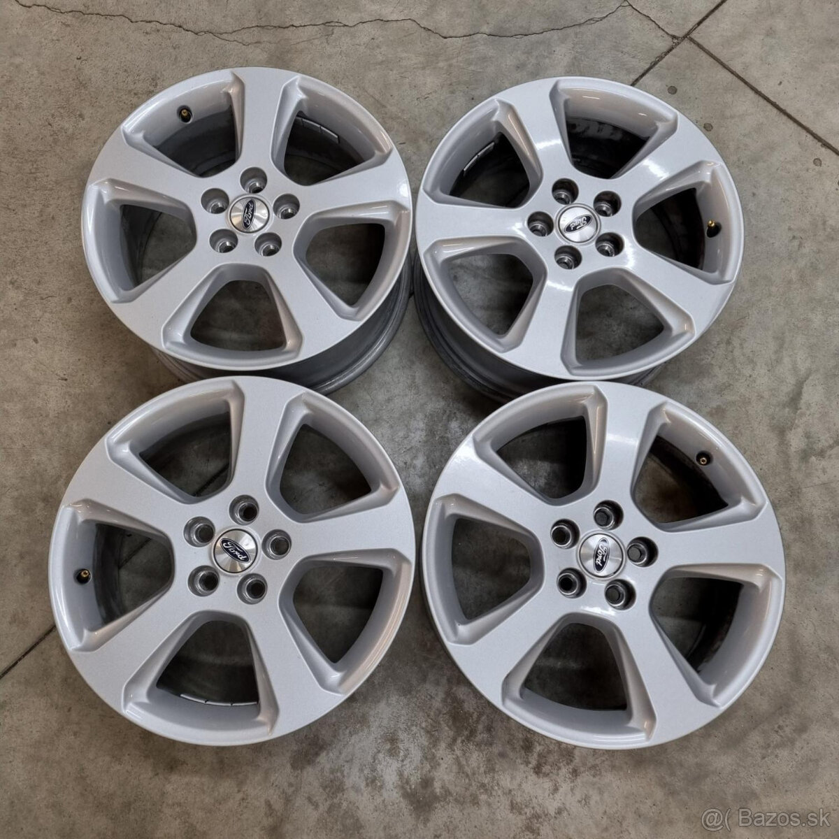 Hliníkové FORD disky 5x108 R17 7,5J ET55