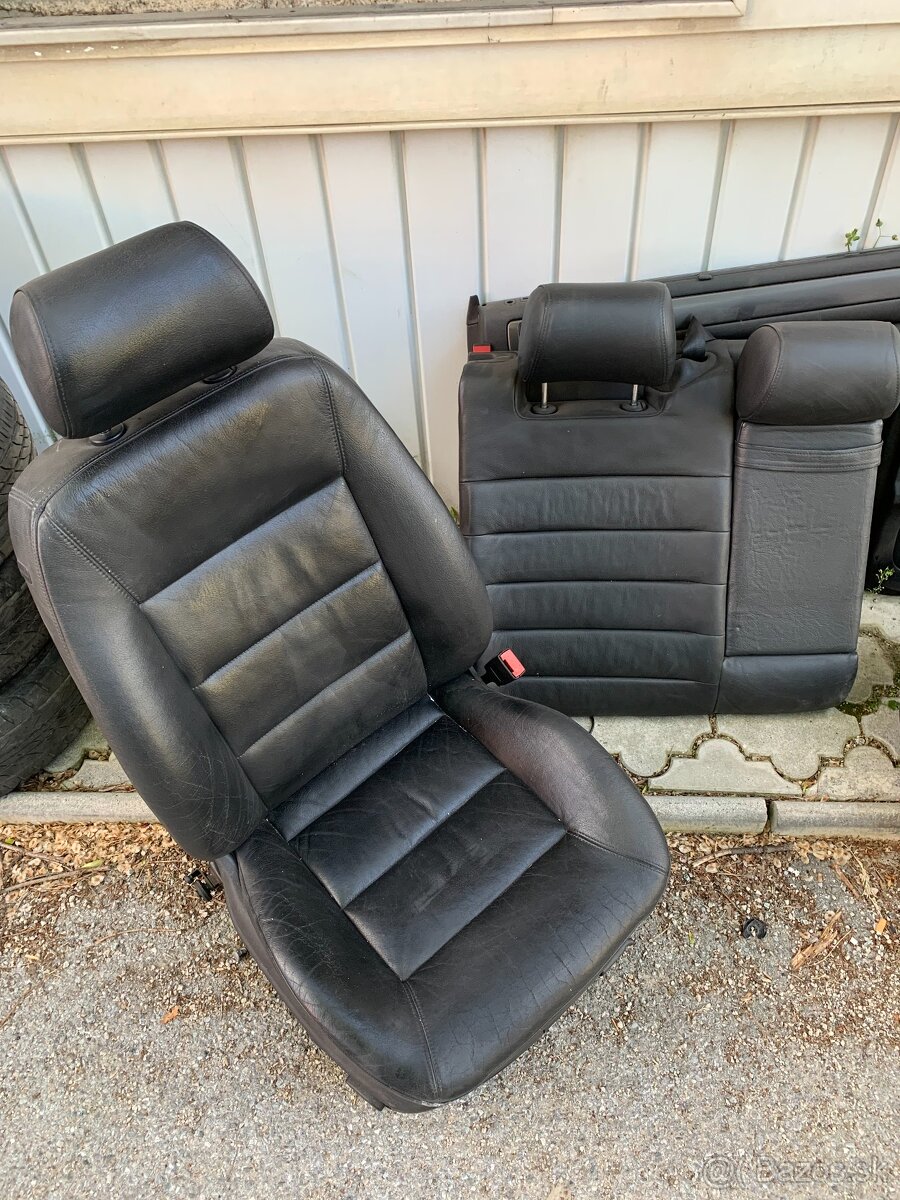 Komplet sedačky do AUDI A6 C6 - čierna koža