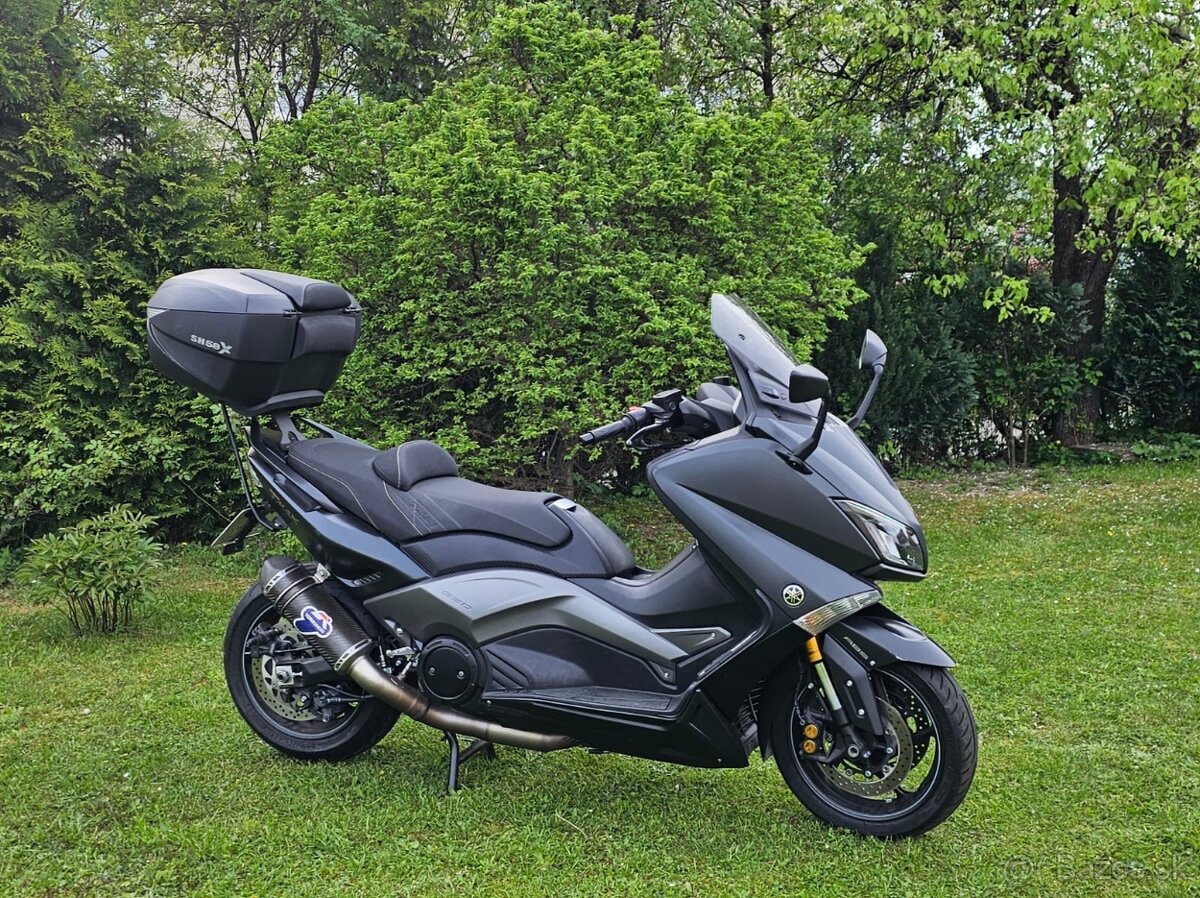 YAMAHA TMAX 530