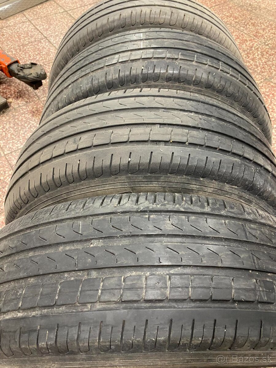 215/70 R16 100H PIRELLI SCORPION VERDE