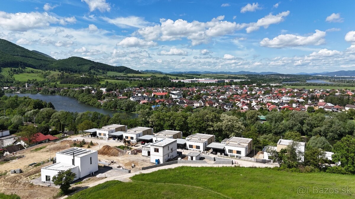 ✳️Predáme RD 4+kk, Žilina-Varín - ROZBEHOV, R2 SK. ✳️