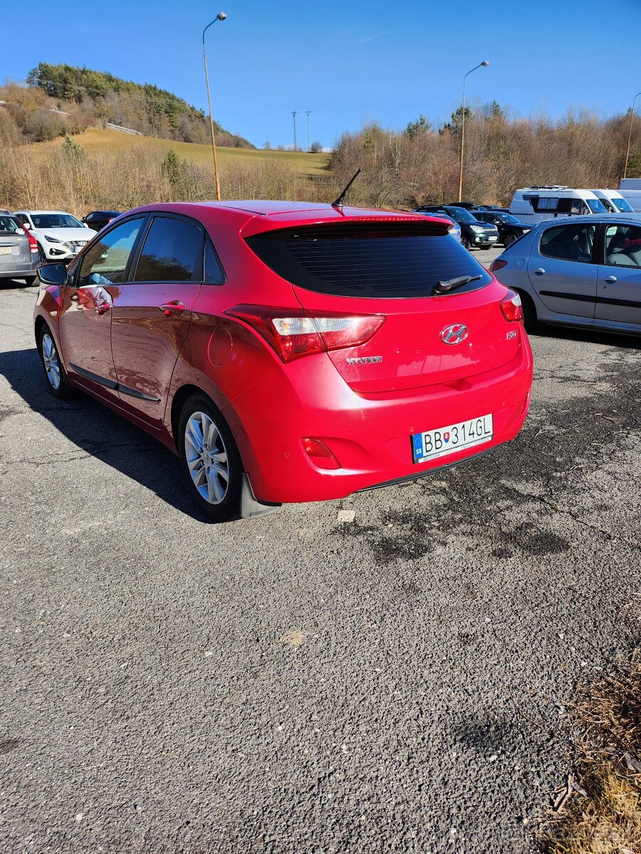 Hyundai i30 1.6 MPI