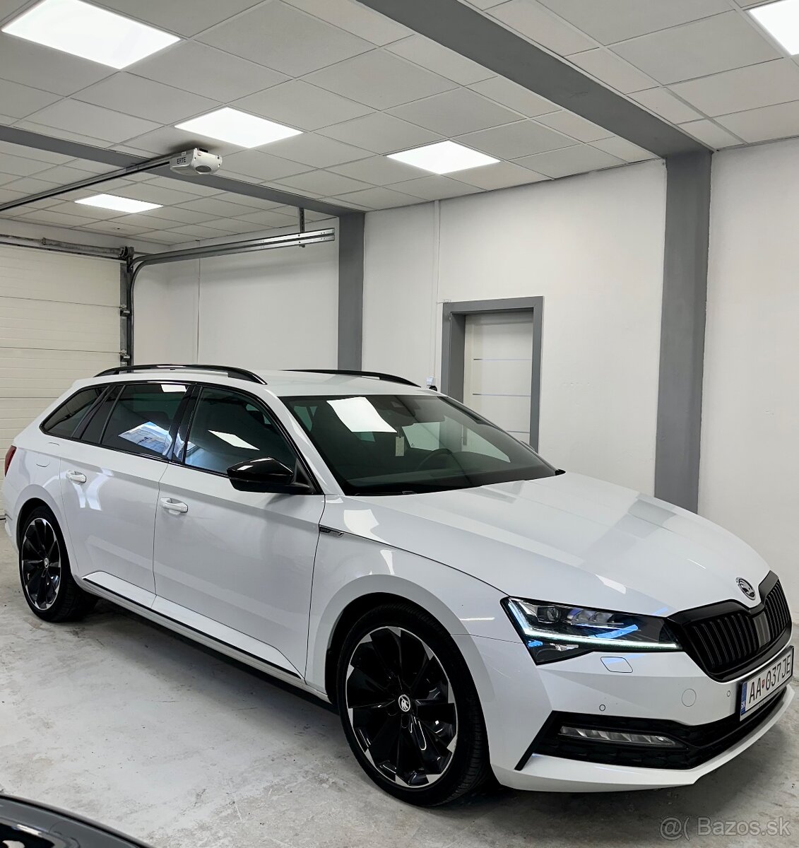 Skoda Superb Sportline 2.0TDI DSG Black Packet/Full Matrix